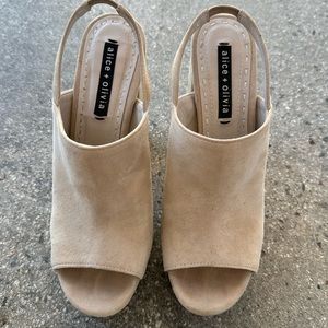 Alice and olivia platform shoe size 38